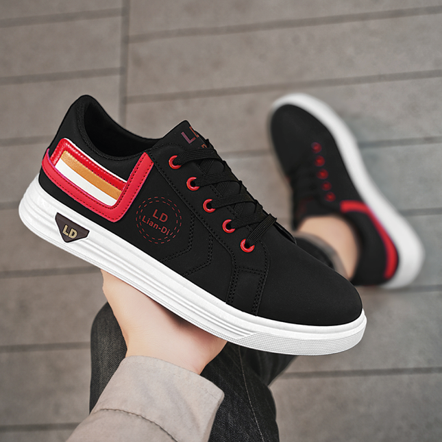 Zapatillas Hombre Strike Negro Moqenko