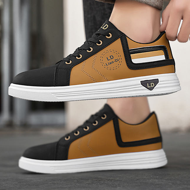 Zapatillas Hombre Strike Marron Moqenko